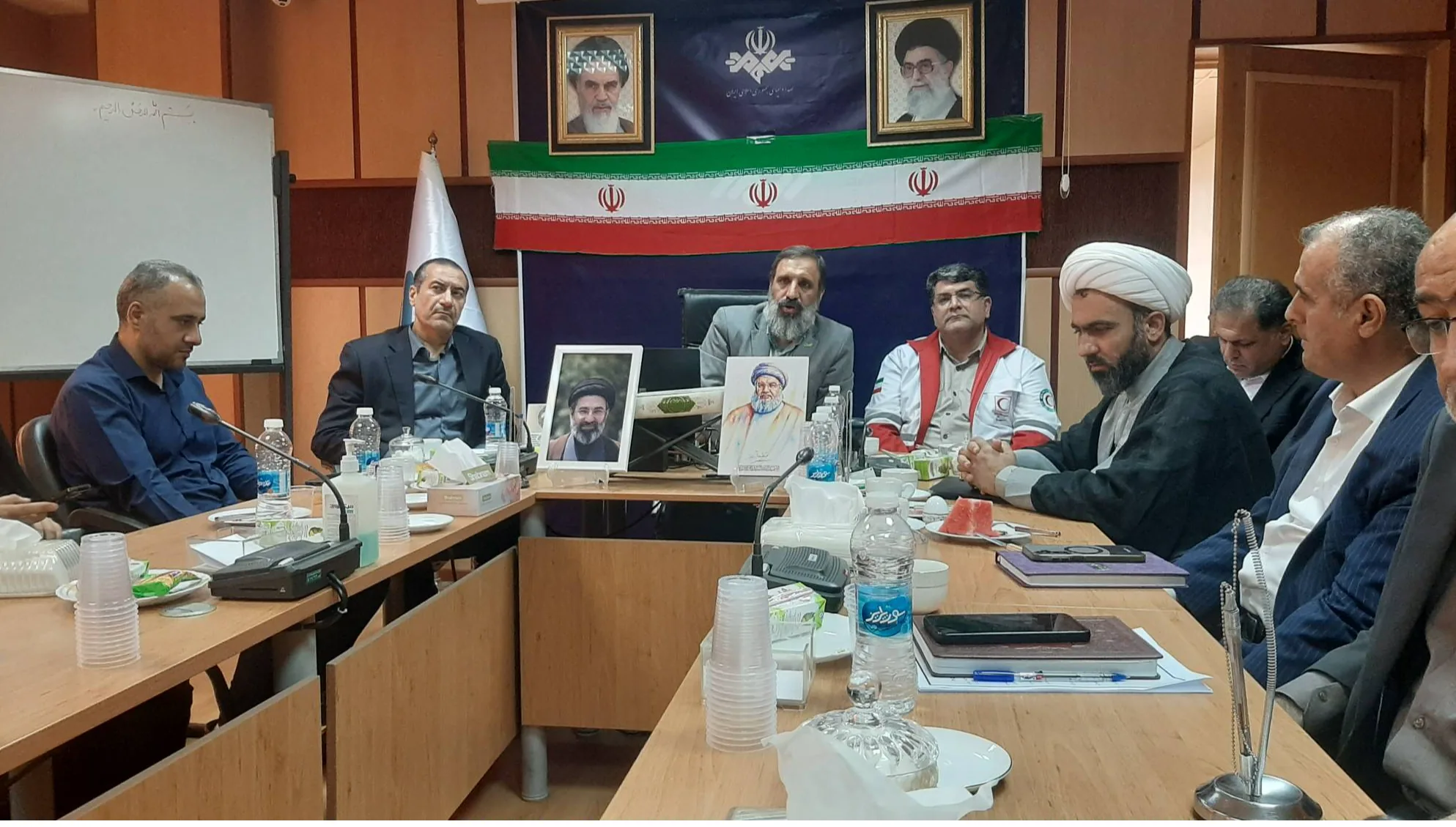 جلسه هماهنگی طرح‌های تابستانی هلال‌احمر البرز