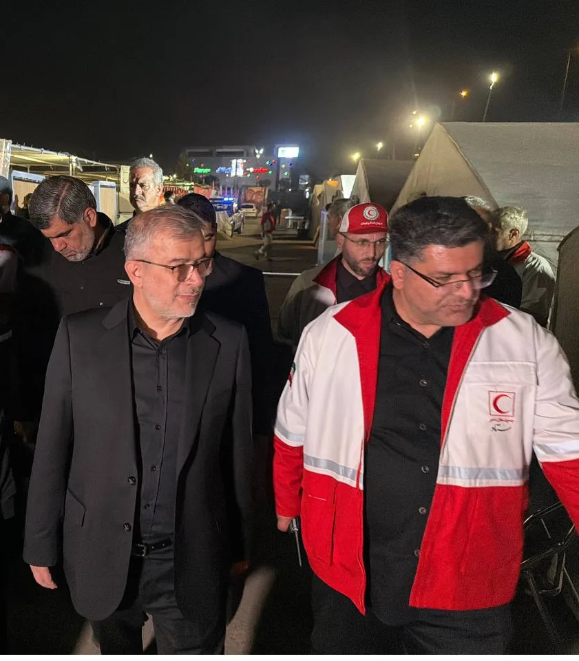 بازدید استاندار البرز از اردوگاه اسکان اضطراری جمعیت هلال احمر در منطقه ۲۱ تهران 1 بازدید استاندار البرز از اردوگاه جمعیت هلال احمر