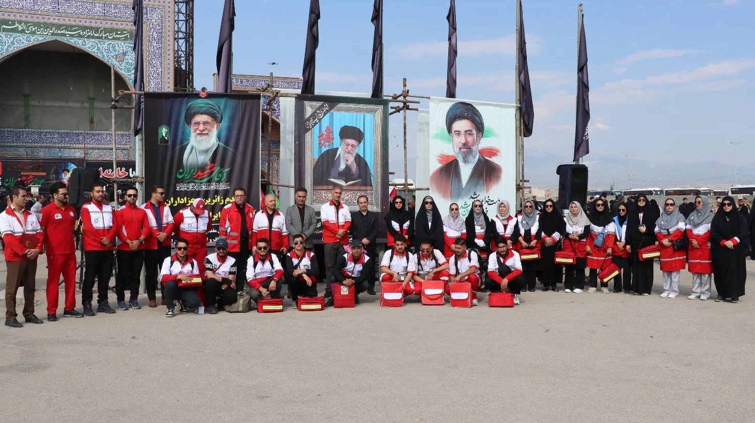 حضور گسترده نیروهای هلالاحمر اردبیل در پوشش مراسم تشییع رهبر شهید 1 حضور نیروهای هلالاحمر اردبیل در مراسم تشییع رهبر شهید